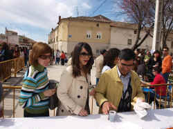 degustacion_cerdo_2010 (10).jpg (120635 bytes)