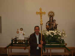 procesion_encuentro_2010 (19).jpg (60714 bytes)