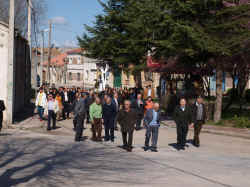 procesion_encuentro_2010 (1).jpg (132297 bytes)