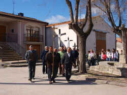 procesion_encuentro_2010 (6).jpg (124363 bytes)