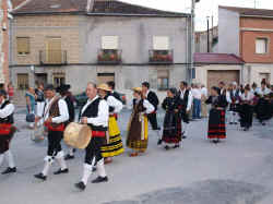 Festival de ajo 2010 (19).jpg (72740 bytes)