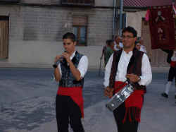 Festival de ajo 2010 (27).jpg (58937 bytes)