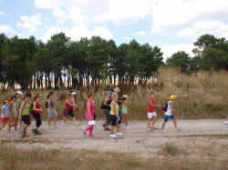 2010_marcha_mata (2).jpg (74449 bytes)