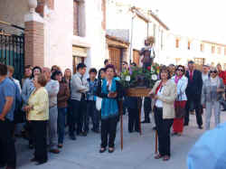 procesion_2011-4.jpg (88047 bytes)