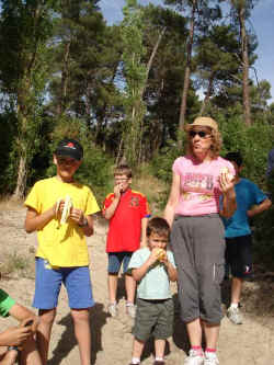 Marcha Patrimonio a la Pesquera 2011 (25).jpg (83731 bytes)