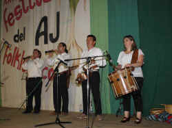 festival-ajo-2011 (22).jpg (75891 bytes)