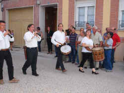 festival-ajo-2011 (4).jpg (96786 bytes)