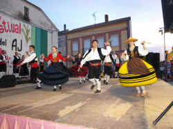 festival-ajo-2011 (7).jpg (89675 bytes)