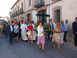 Dia-cruz-2011 (15).jpg (89625 bytes)