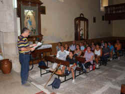 Marcha a pie 2011 (14).jpg (80973 bytes)