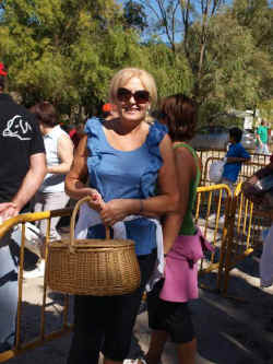 lunes_de_patatas_2011 (12).jpg (70975 bytes)
