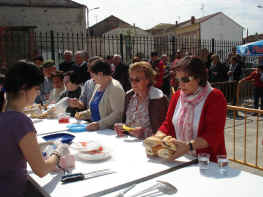 degustacion-cerdo-2012 (7).jpg (287824 bytes)