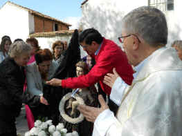 procesion-encuentro-2012 (8).jpg (145234 bytes)