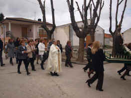 procesion_encuentro-2013 (19).JPG (109075 bytes)
