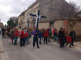 procesion_encuentro-2013 (22).JPG (116708 bytes)