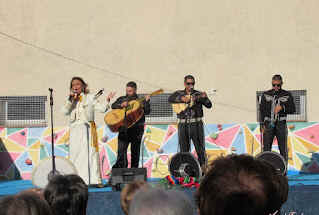 HOMENAJE A LOS MAYORES CON SONIA FAUSTO Y CHOCOLATADA