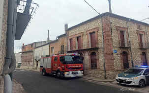 SE INCENDIA UNA CHIMENEA EN VALLELADO