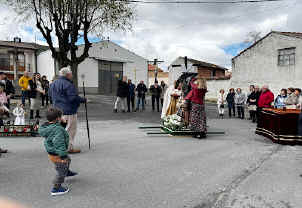 LA PROCESIN DEL ENCUENTRO MARCA EL FINAL DE LA SEMANA SANTA
