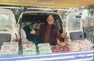 MARIANO (MANETE), EL ULTIMO PI�ONERO Y CARAMELERO DEL HENAR